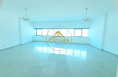 Apartment - 3 Bedrooms - 4 Bathrooms for rent in New Al Taawun Road - Al Taawun - Sharjah