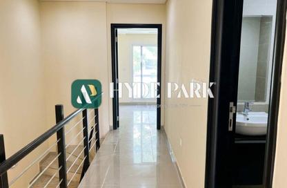Villa - 2 Bedrooms - 3 Bathrooms for rent in Contemporary Style - Al Reef Villas - Al Reef - Abu Dhabi