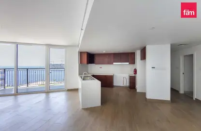 Apartment - 2 Bedrooms - 2 Bathrooms for rent in La Voile Building 1 - La Voile - Port de La Mer - La Mer - Jumeirah - Dubai