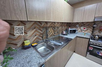 Apartment - 2 Bedrooms - 2 Bathrooms for sale in Gulf Tower - Emirates City - Ajman