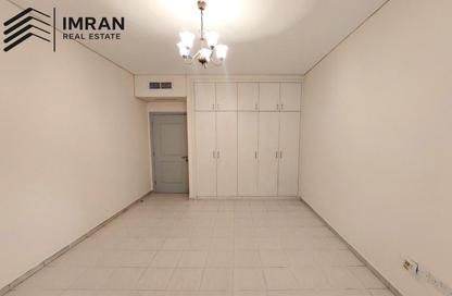 Apartment - 2 Bedrooms - 3 Bathrooms for rent in Al Nahda Complex - Al Nahda - Sharjah