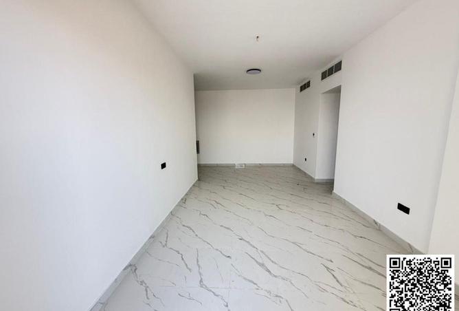 105128353 - Property Image 2