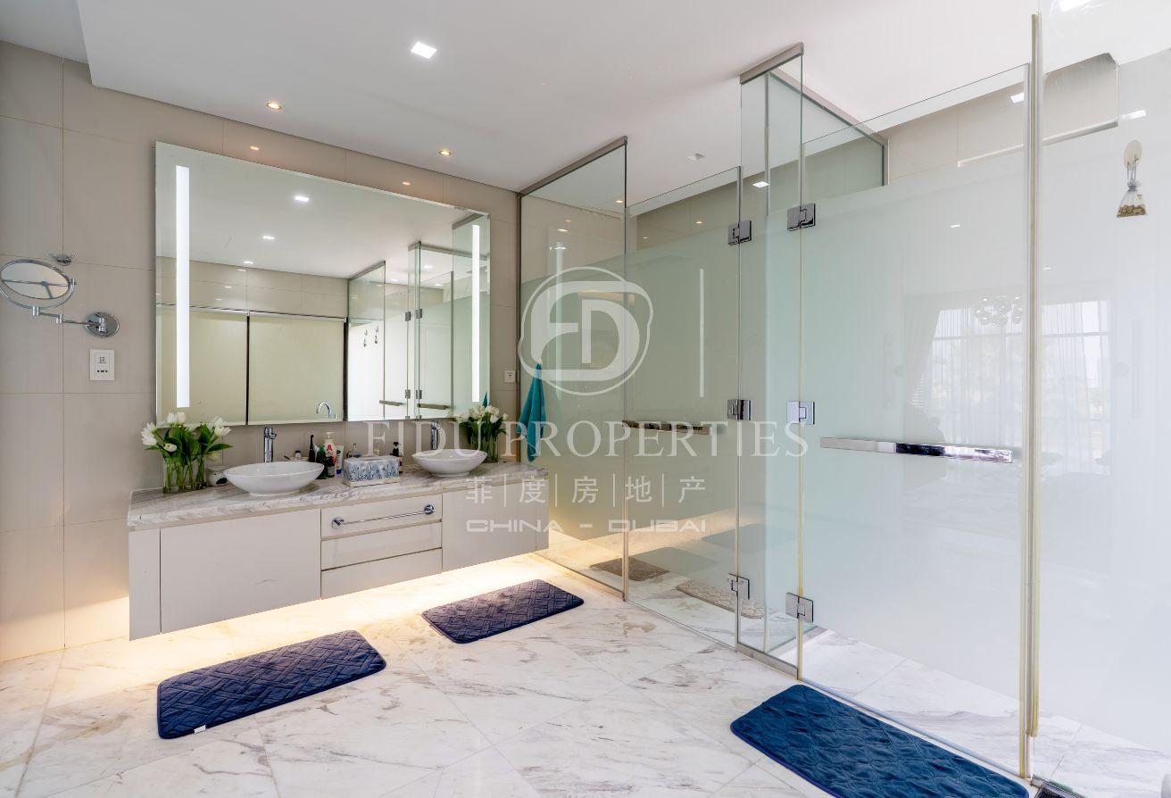 Premium Property | Golf View Villa | Furnished photo 23