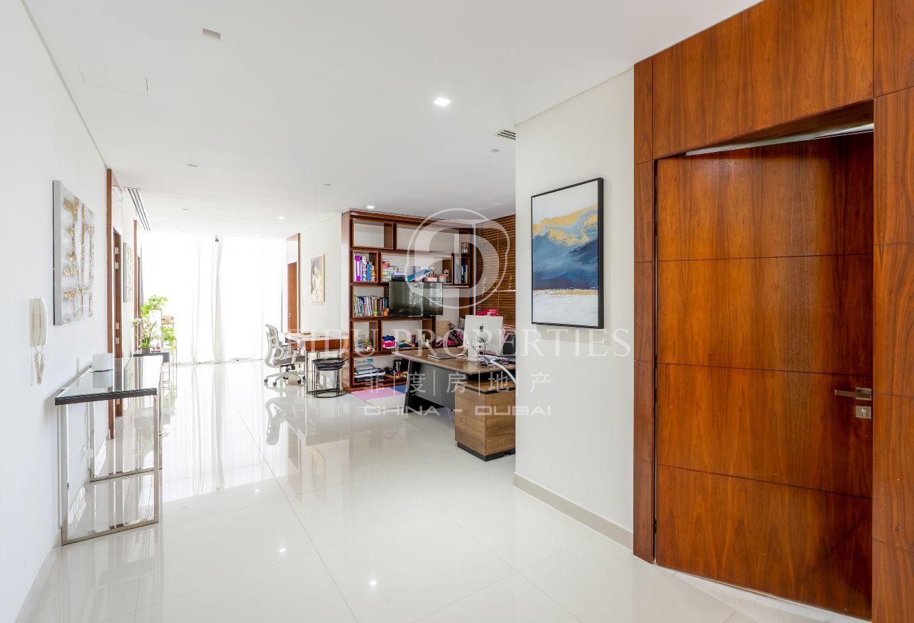 Premium Property | Golf View Villa | Furnished photo 13