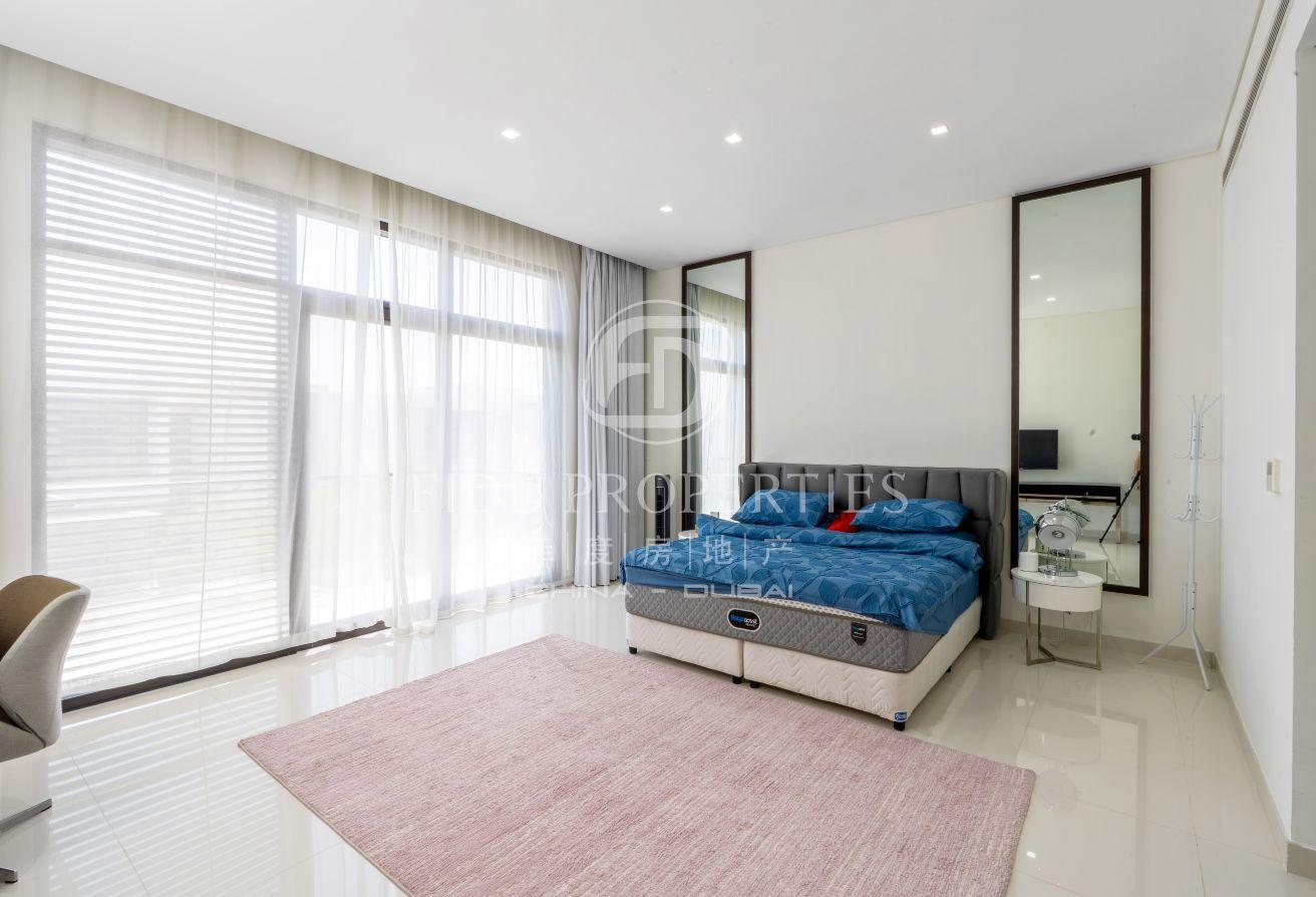Premium Property | Golf View Villa | Furnished photo 18