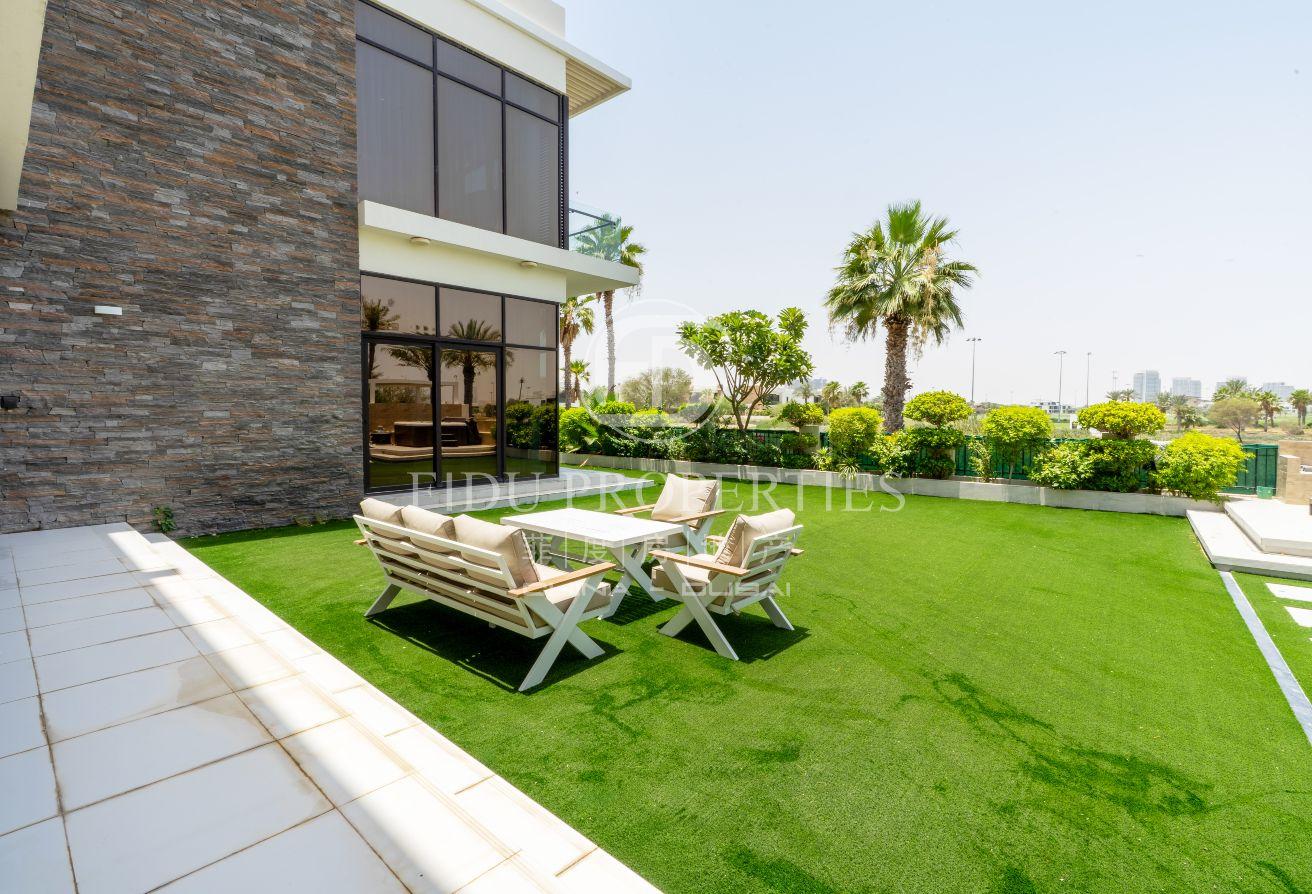 Premium Property | Golf View Villa | Furnished photo 27