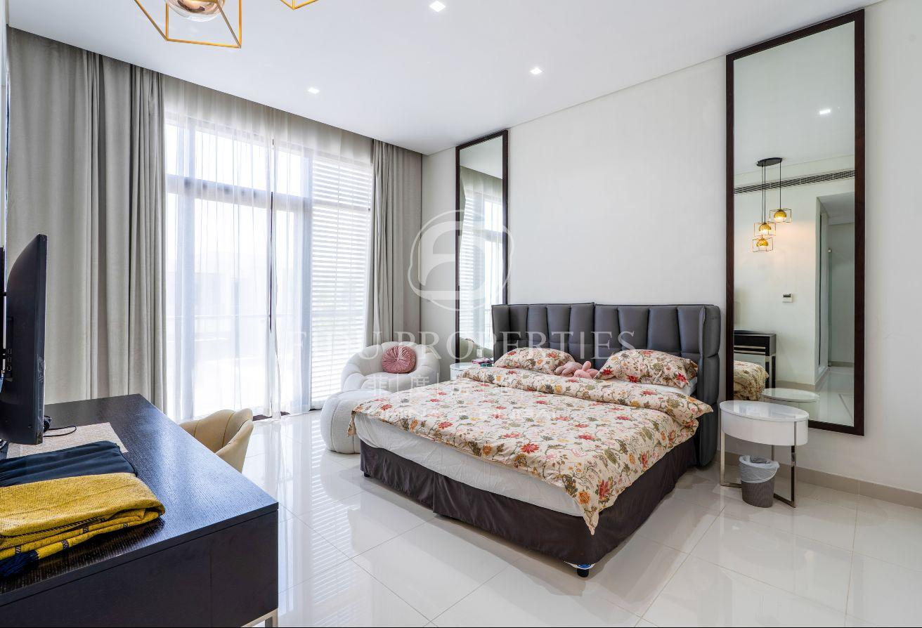 Premium Property | Golf View Villa | Furnished photo 20