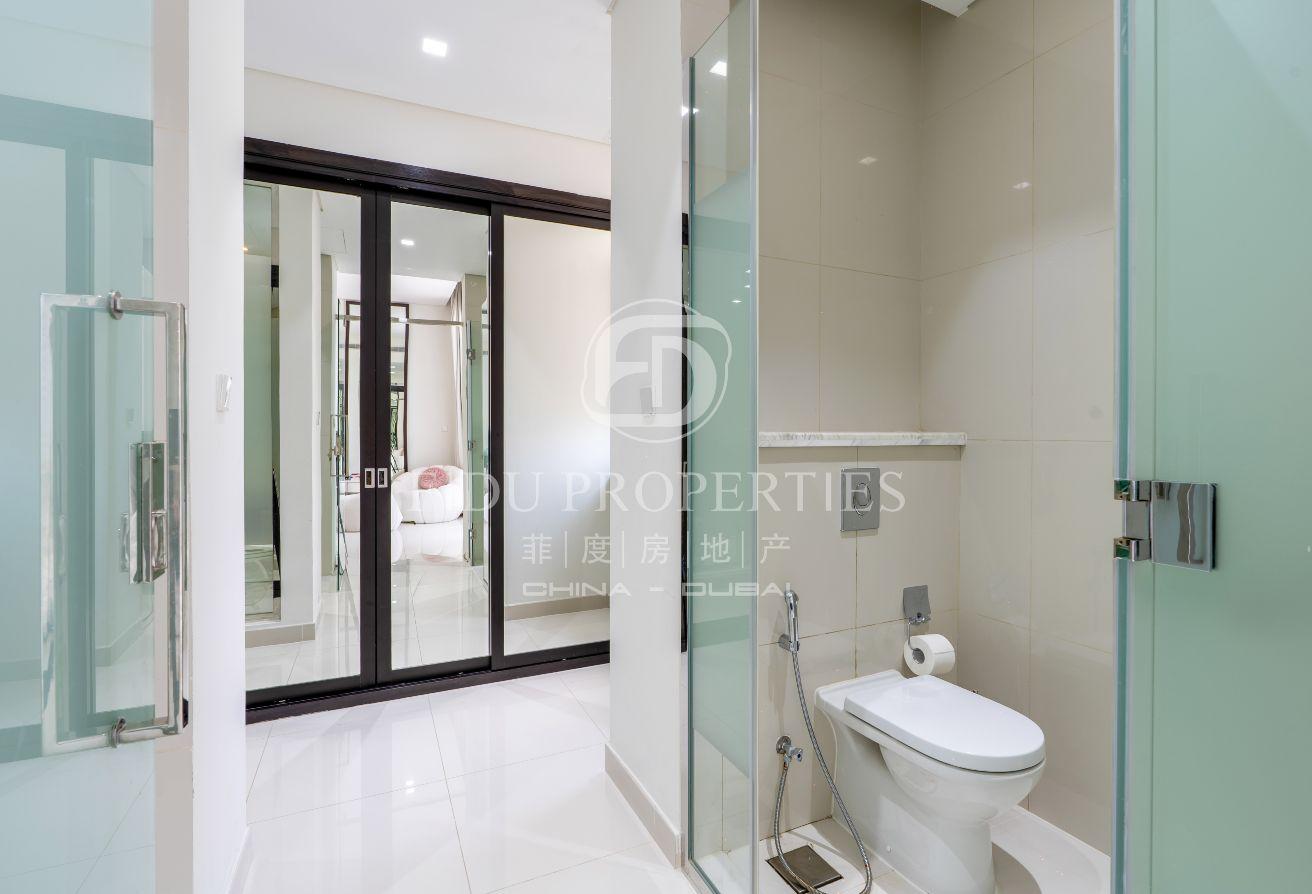 Premium Property | Golf View Villa | Furnished photo 24