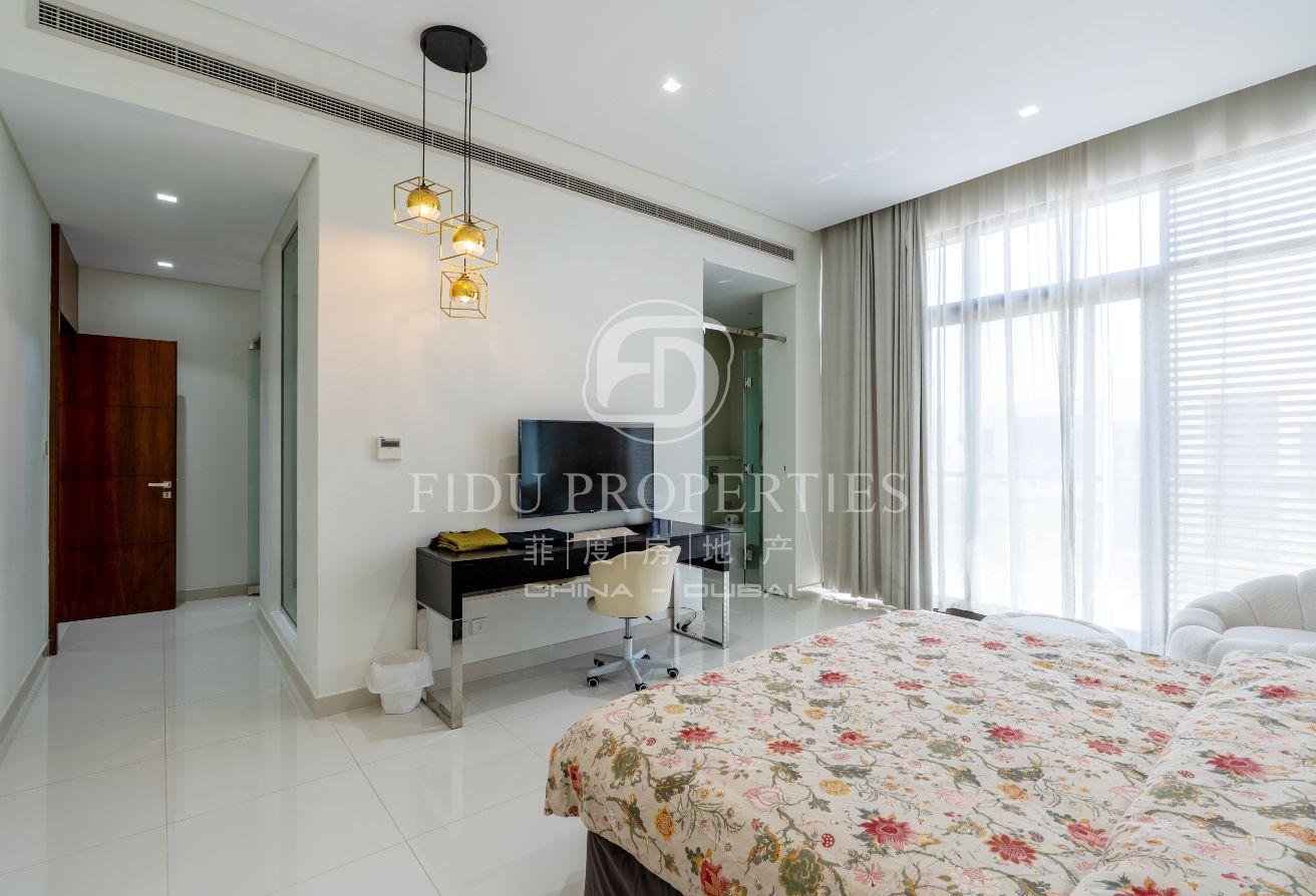 Premium Property | Golf View Villa | Furnished photo 21