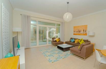 Apartment - 2 Bedrooms - 3 Bathrooms for rent in Al Das - Shoreline Apartments - Palm Jumeirah - Dubai