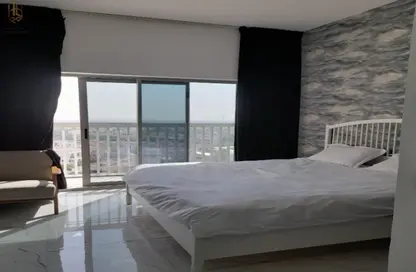 Apartment - 1 Bathroom for rent in Time 1 - Dubai Land Residence Complex - Dubai Land - Dubai