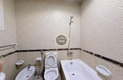 Apartment - Studio - 1 for rent in Al Muntazah - Abu Dhabi