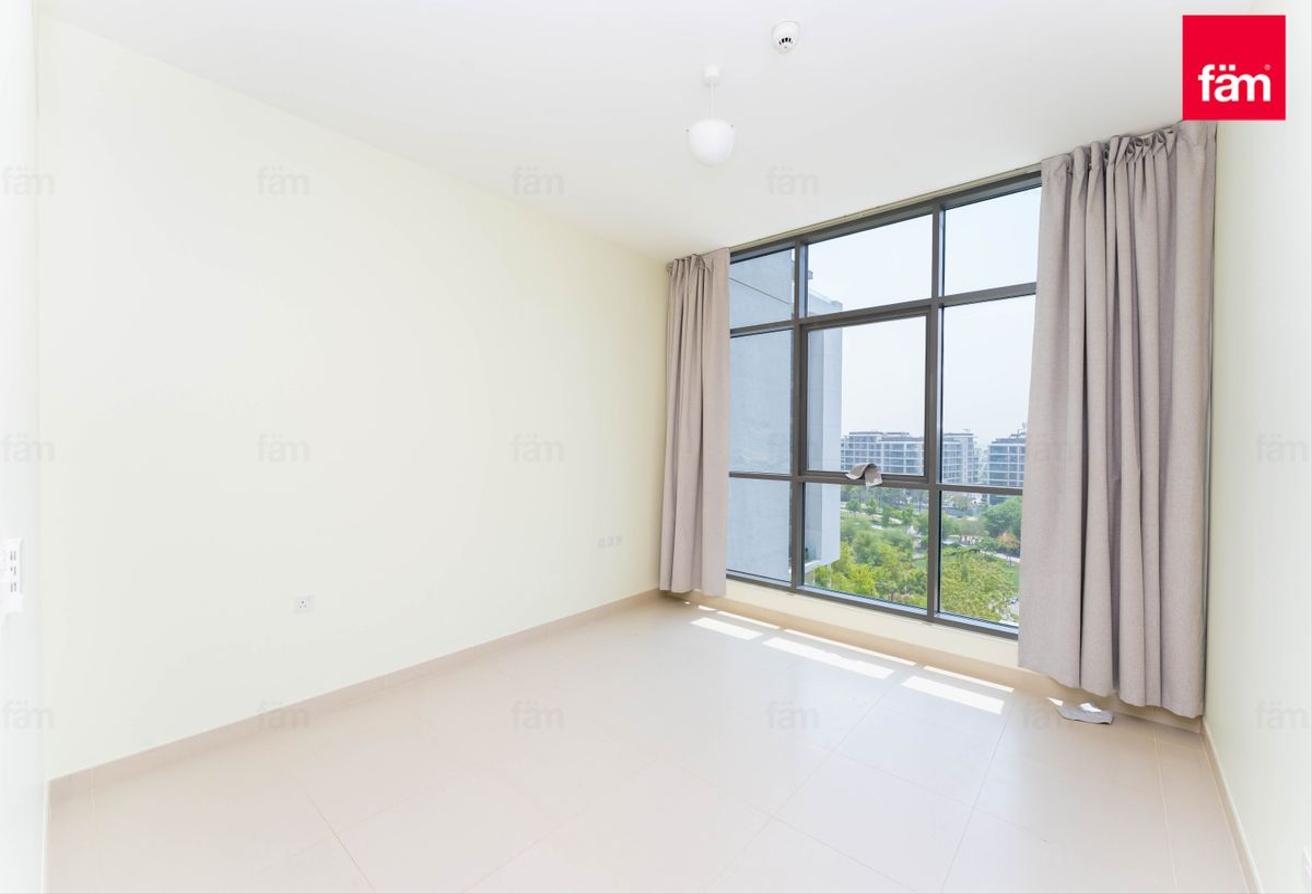 Best Price | Vacant | Spacious 3 B/R + Maids Room photo 5