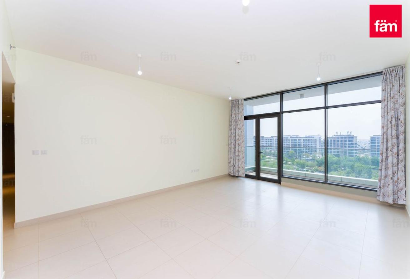 Best Price | Vacant | Spacious 3 B/R + Maids Room photo 2