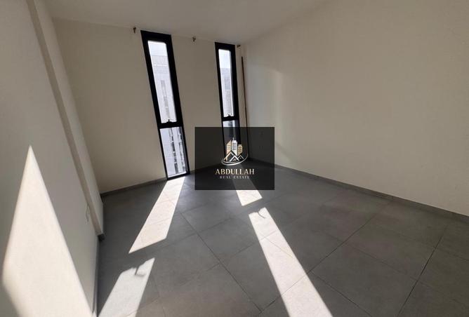 79420834 - صورة العقار 3