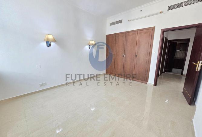 135619386 - Property Image 2
