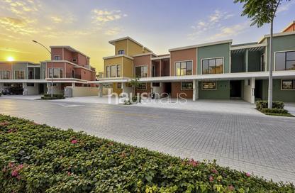 Townhouse - 4 - 3 for rent in Portofino - Damac Lagoons - Dubai