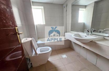 Apartment - 2 Bedrooms - 2 Bathrooms for rent in Muwaileh 3 Building - Muwaileh - Sharjah