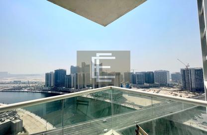 Apartment - Studio - 1 for rent in Damac Maison Prive B - Damac Maison Prive - Business Bay - Dubai