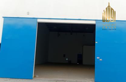 Warehouse - Studio - 4 Bathrooms for sale in Al Sajaa Industrial - Al Sajaa - Sharjah