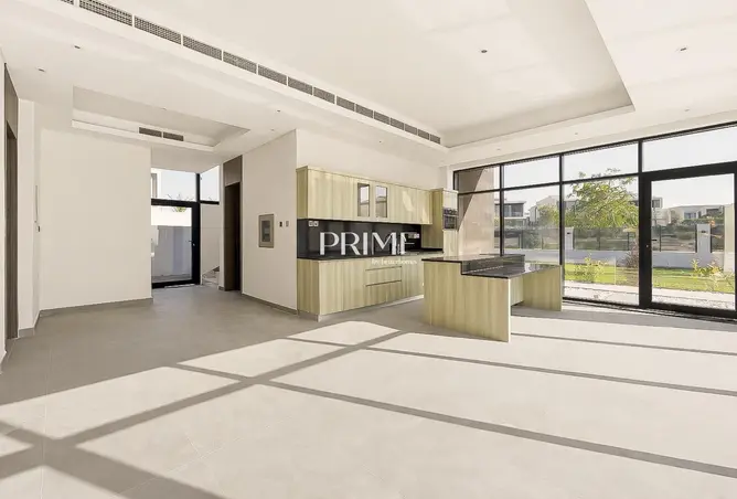 102834687 - Property Image 2