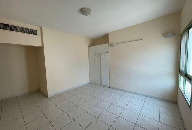 56966381 - صورة العقار 3