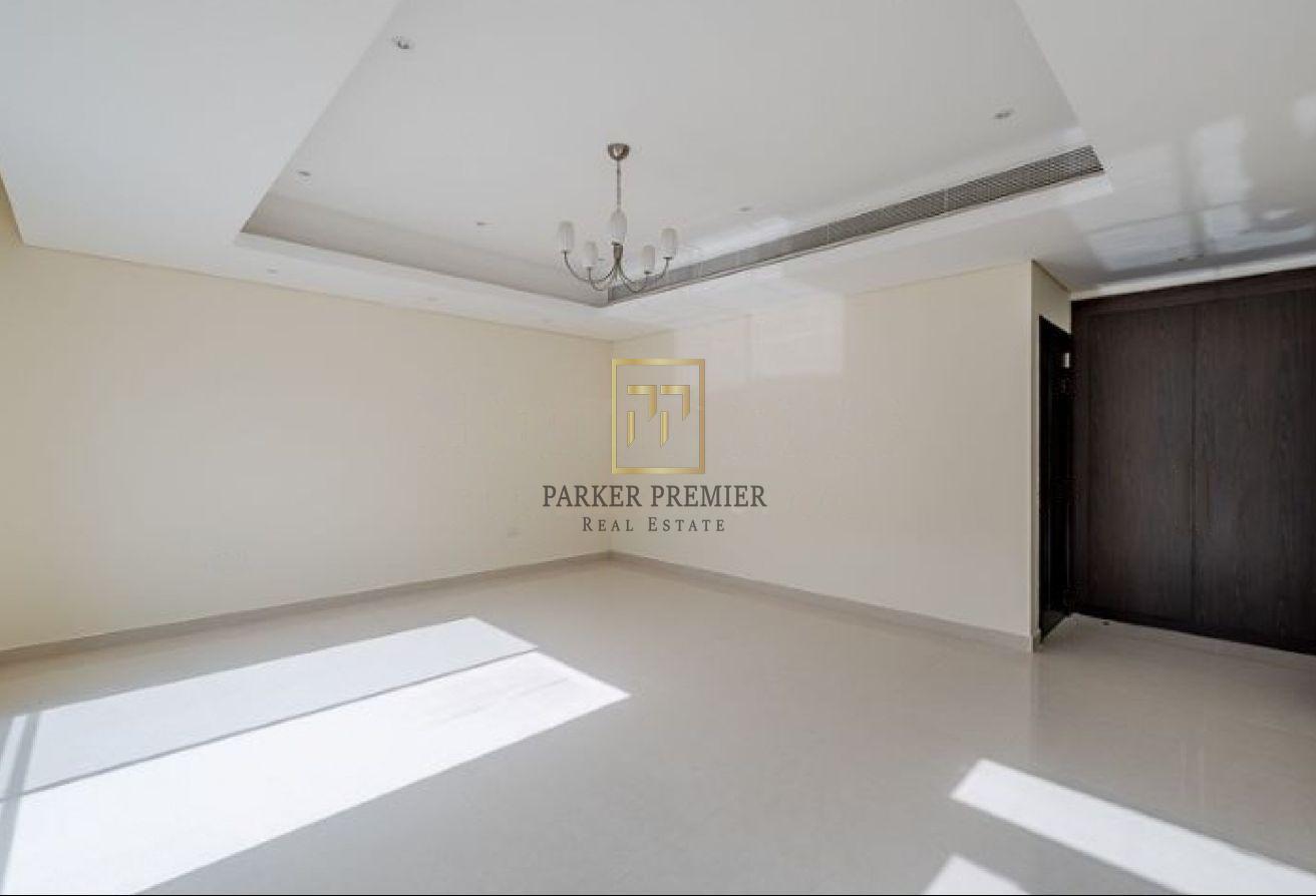 4BR + Maids | White Goods | Middle Unit | Rooftop photo 4