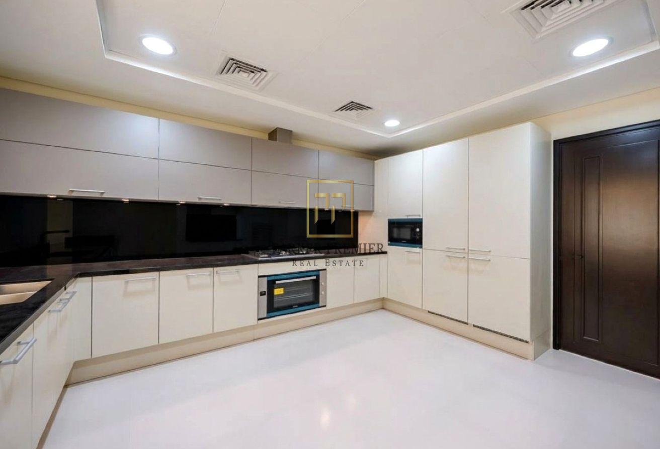 4BR + Maids | White Goods | Middle Unit | Rooftop photo 16
