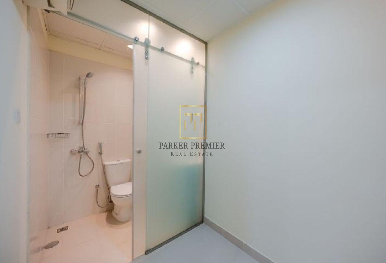 4BR + Maids | White Goods | Middle Unit | Rooftop photo 21