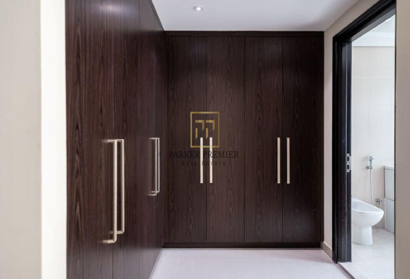 4BR + Maids | White Goods | Middle Unit | Rooftop photo 18