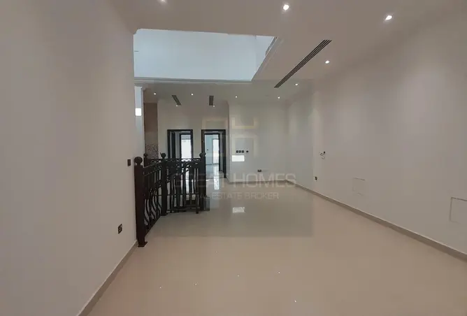 167002191 - Property Image 3