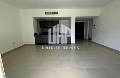 Apartment - 1 Bedroom - 2 Bathrooms for rent in Tower 36 - Al Reef Downtown - Al Reef - Abu Dhabi