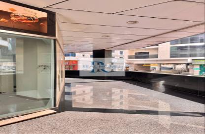 Retail - Studio - 1 for rent in Golden Sands Tower - Al Barsha 1 - Al Barsha - Dubai