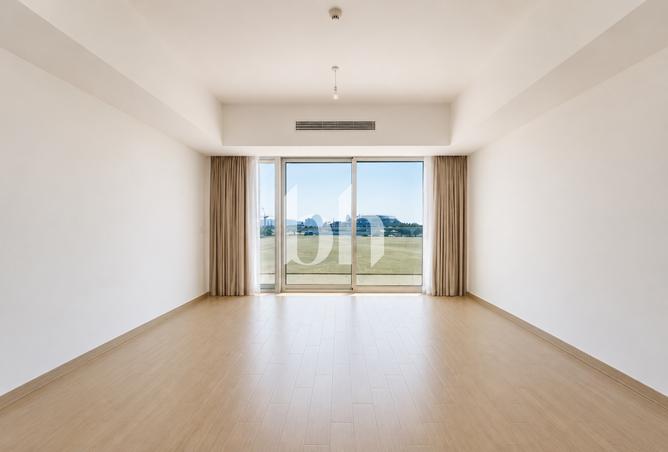 128811456 - Property Main Image