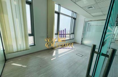 Office Space - Studio - 4 Bathrooms for rent in Fahidi Heights - Al Hamriya - Bur Dubai - Dubai