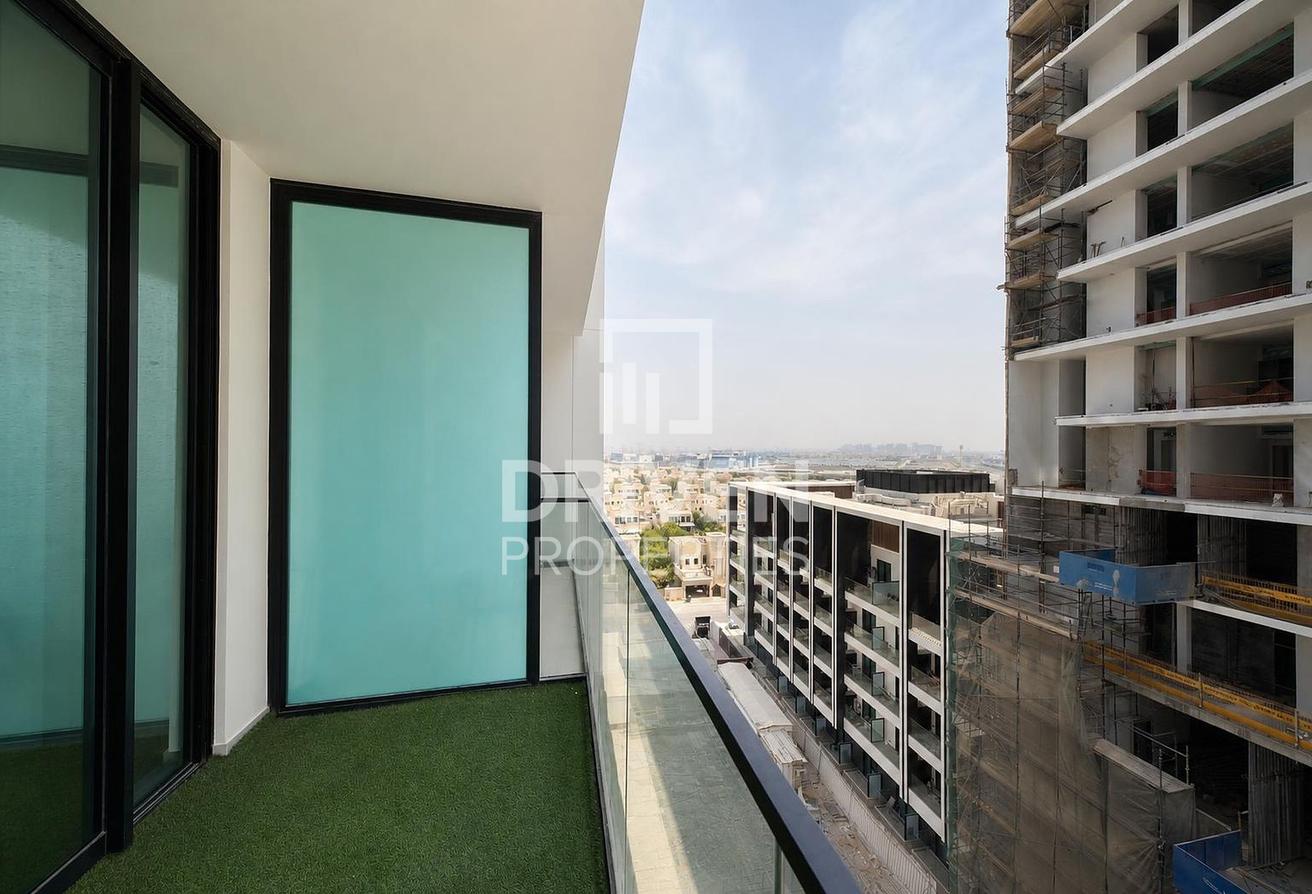 Modern Layout | Boulevard View | Prime Amenities photo 11
