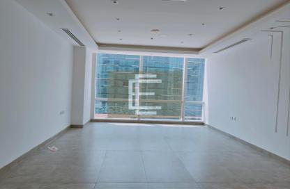 Office Space - Studio for sale in Tamani Art Tower - Business Bay - Dubai