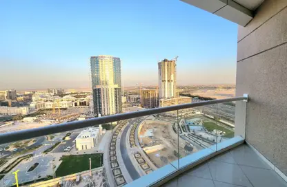 Apartment - 3 Bedrooms - 4 Bathrooms for rent in Siraj Tower - Arjan - Dubai
