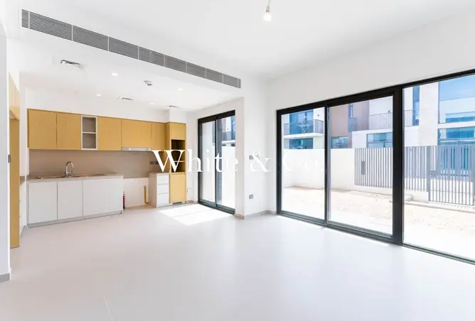 128376004 - Property Image 2