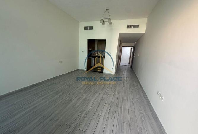 82809660 - Property Main Image