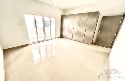 Apartment - 1 Bedroom - 2 Bathrooms for rent in Muweileh Community - Muwaileh Commercial - Sharjah Apartment - 1 Bedroom - 2 Bathrooms for rent in Muweileh Community - Muwaileh Commercial - Sharjah