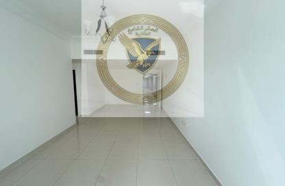Apartment - 2 Bedrooms - 2 Bathrooms for rent in Al Khan Corniche - Al Khan - Sharjah