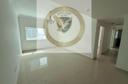 Apartment - 2 Bedrooms - 2 Bathrooms for rent in Al Khan Corniche - Al Khan - Sharjah