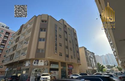 عمارة بالكامل - 8 غرف نوم - 8 حمامات للبيع في الراشدية 2 - الراشدية - عجمان