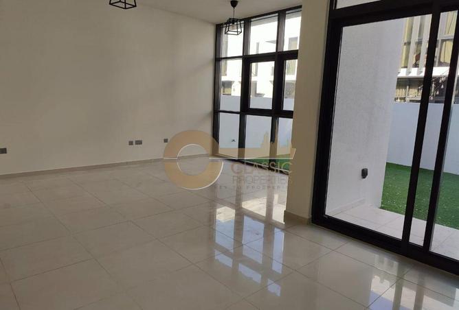 71910380 - Property Image 2