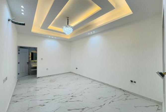 86200383 - Property Image 3