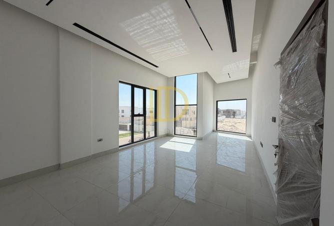 58567600 - Property Image 3