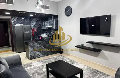 شقة - غرفة نوم - 2 حمامات للبيع في سيتي تاور - النعيمية - عجمان