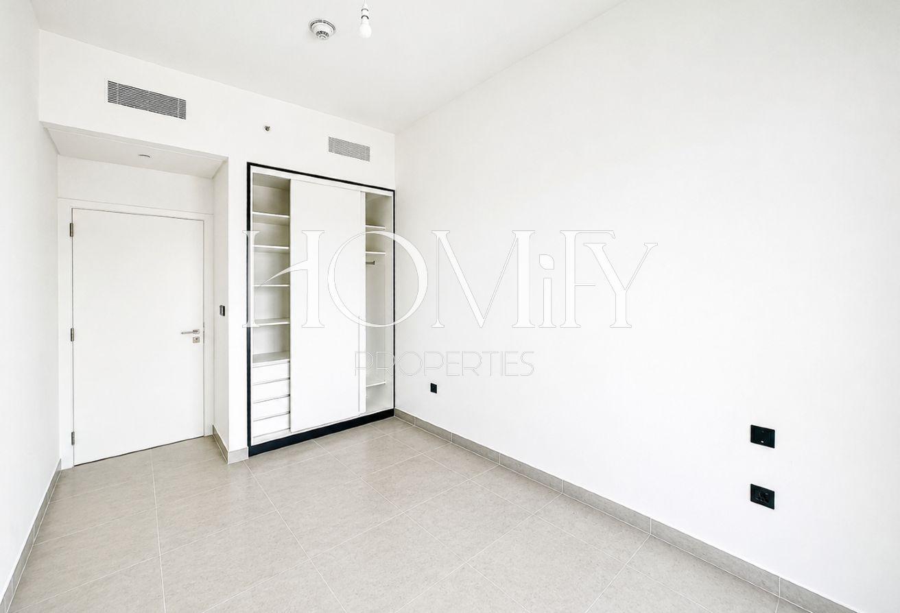 EMAAR | MODERN LAYOUT | VACANT photo 6
