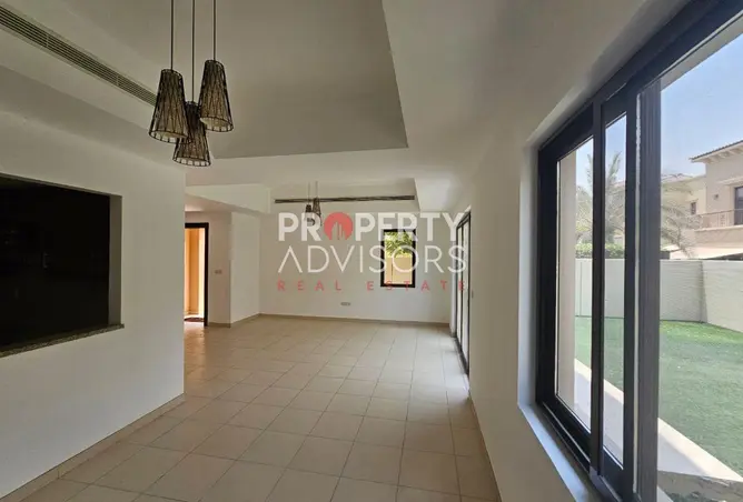 87890812 - Property Image 3